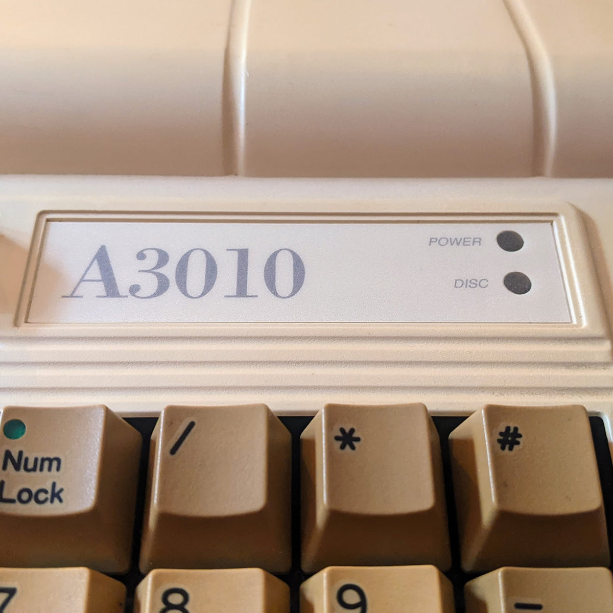 Acorn Archimedes A3010 replacement badge – Retrofied